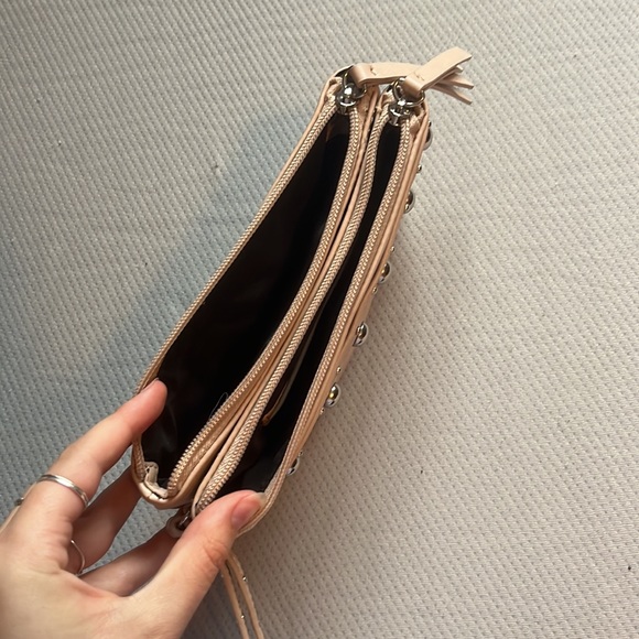 Blush Pink Nine West wristlet - Picture 3 of 4